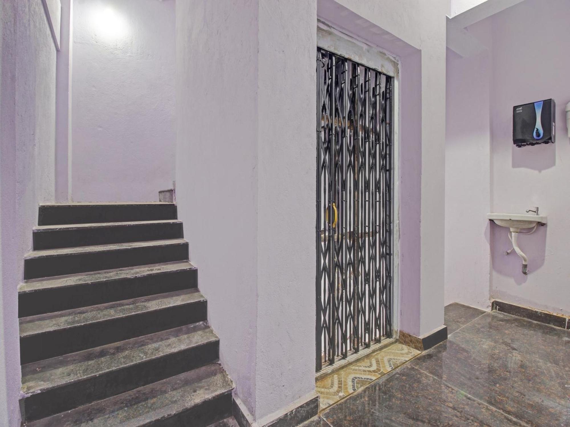 Hotel O Royal Stay Haidar Sahibguda Exteriér fotografie